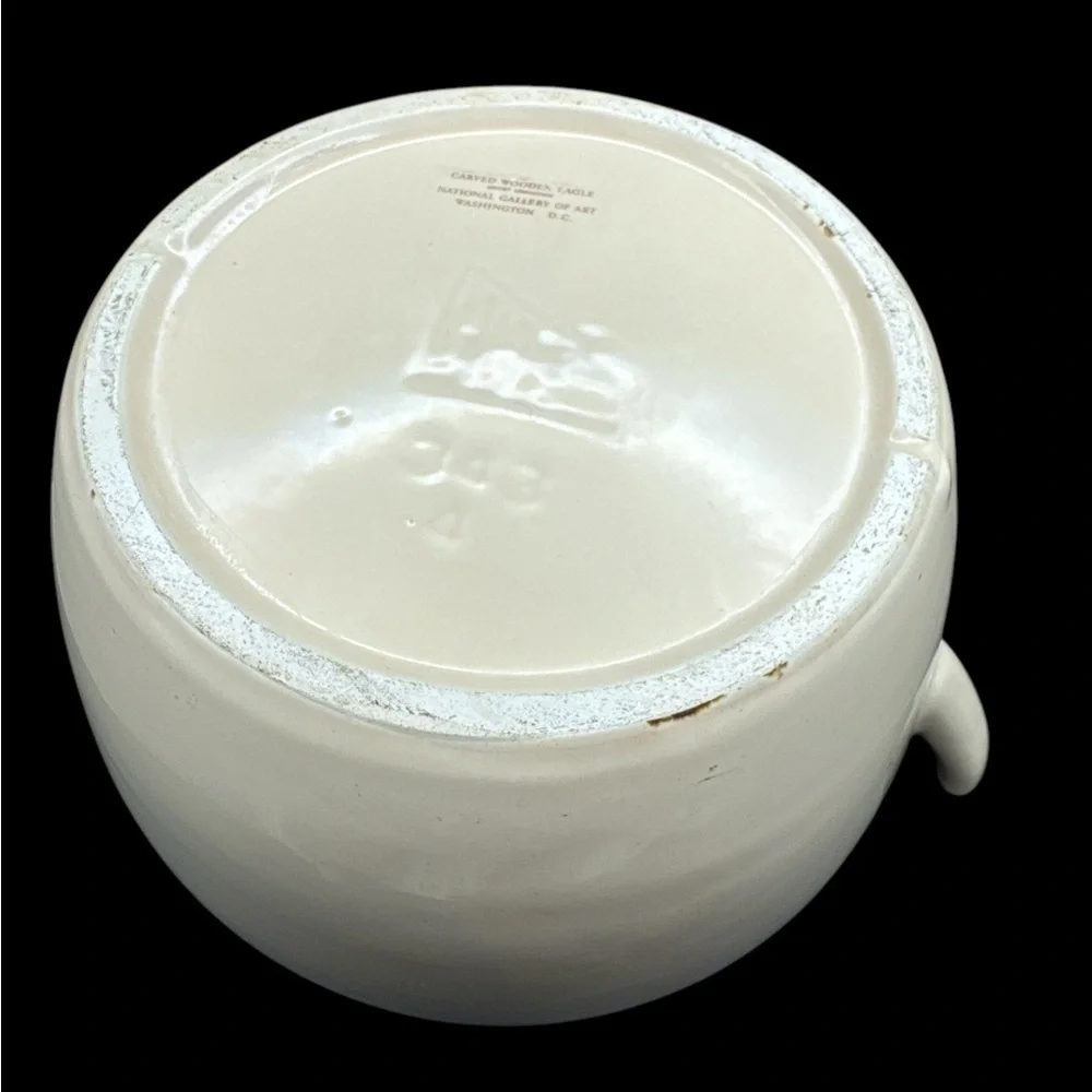 Vintage 1976 McCoy Eagle Bean Crockpot with Lid 343 4 Quart Eagle